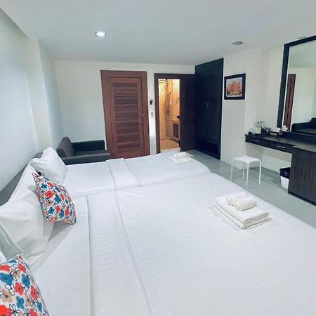 De Nawarat Chiangmai Boutique Apartment 치앙마이 외부 사진